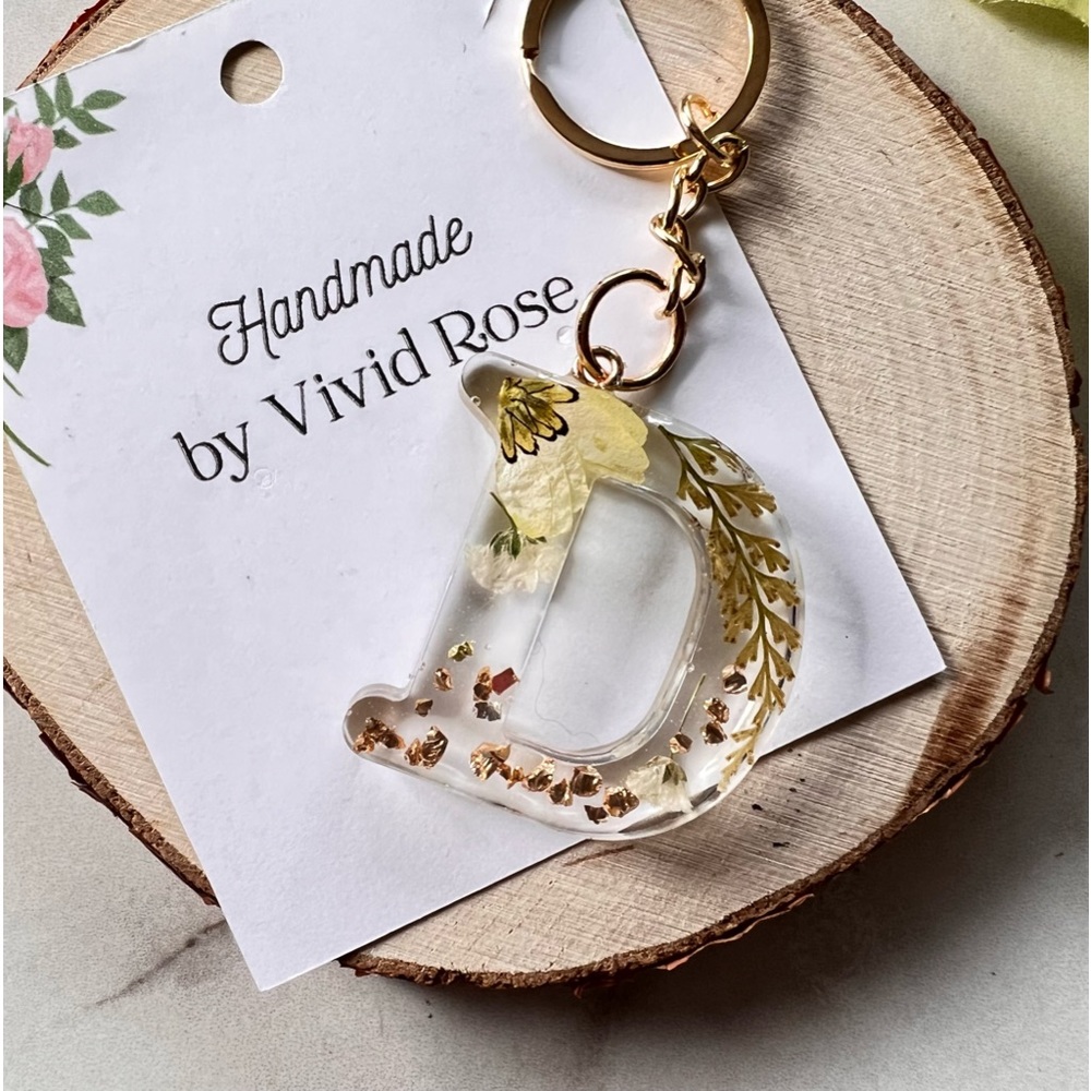 Handmade Initial Keychain | Letter D - Picture 2 of 4